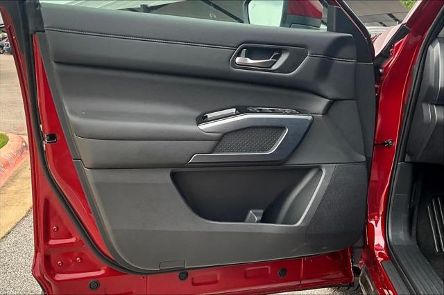 Photo of 2025 Red Nissan Pathfinder