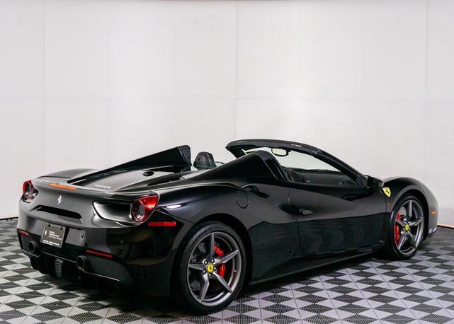 Photo of 2018 Nero DS 1250 Ferrari 488 Spider