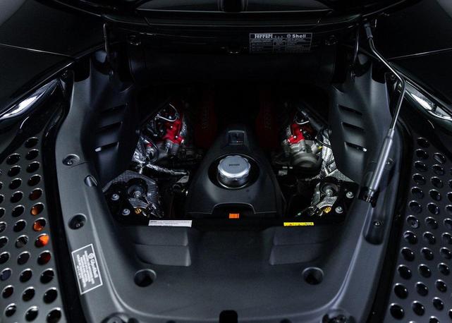 Photo of 2023 Nero Ferrari SF90 Spider