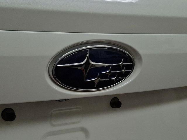 Photo of 2021 Crystal White Pearl Subaru Crosstrek
