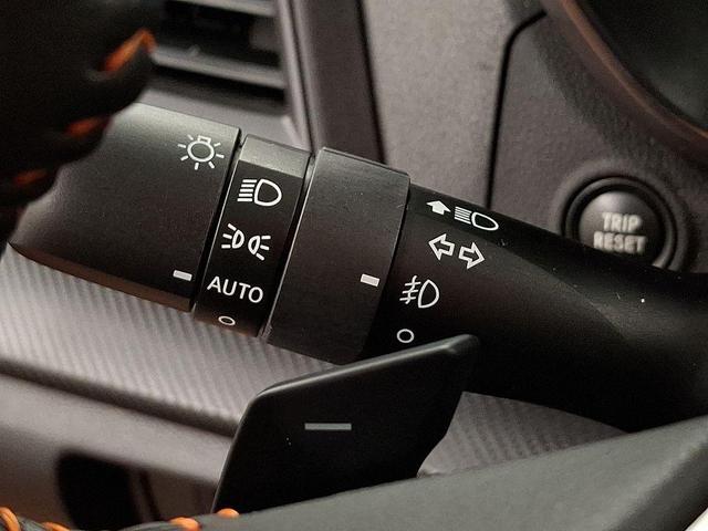 Photo of 2021 Crystal White Pearl Subaru Crosstrek