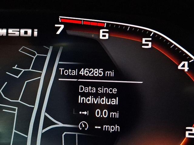 Photo of 2022 Black Sapphire Metallic BMW X5
