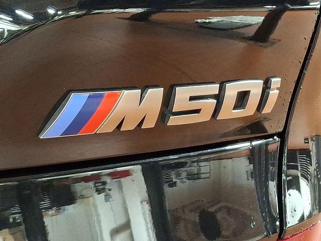 Photo of 2022 Black Sapphire Metallic BMW X5