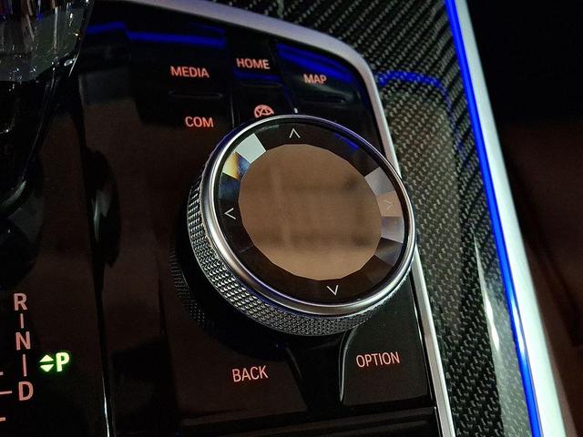 Photo of 2022 Black Sapphire Metallic BMW X5