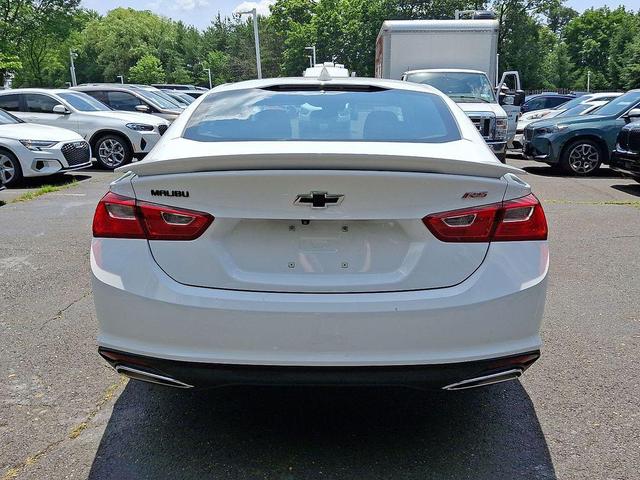 Photo of 2023 Summit White Chevrolet Malibu