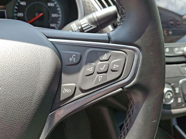 Photo of 2023 Summit White Chevrolet Malibu