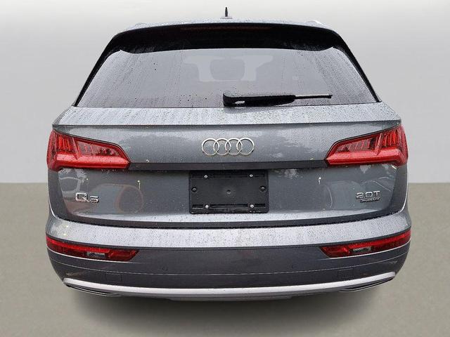 Photo of 2018 Monsoon Gray Metallic Audi Q5