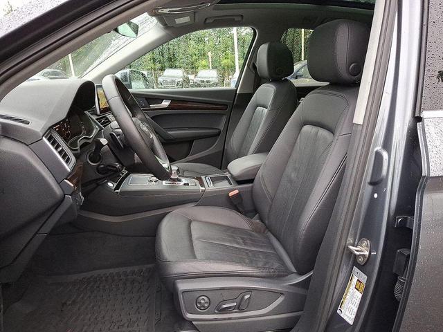 Photo of 2018 Monsoon Gray Metallic Audi Q5