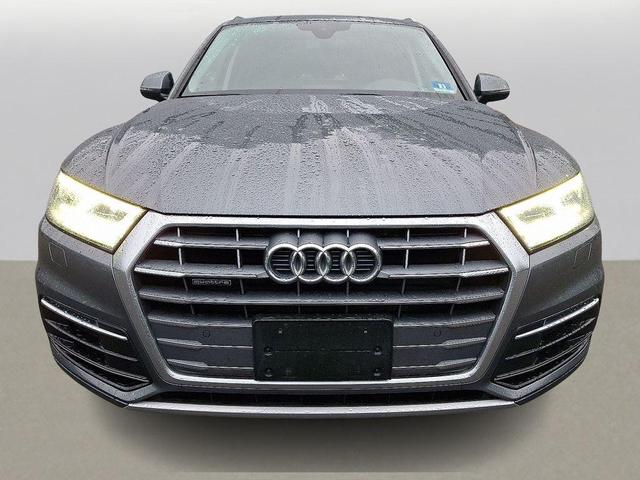 Photo of 2018 Monsoon Gray Metallic Audi Q5