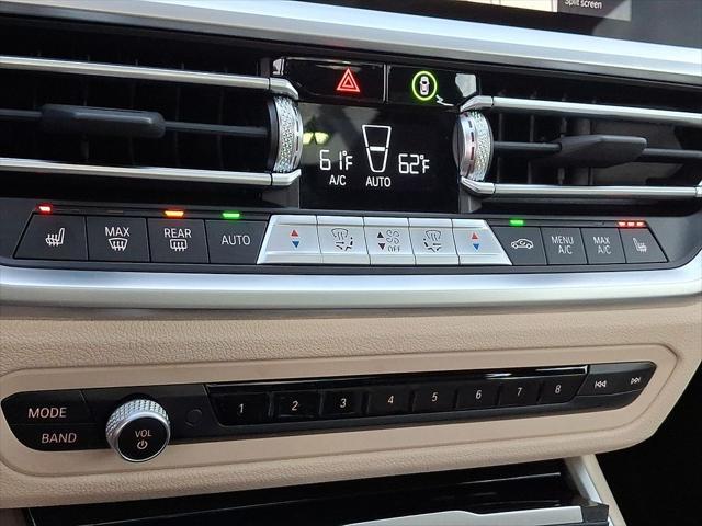 Photo of 2022 Alpine White BMW 330