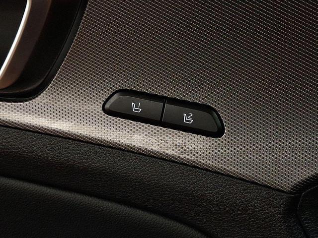 Photo of 2023 Shadow Matte Gray Kia Sportage Hybrid