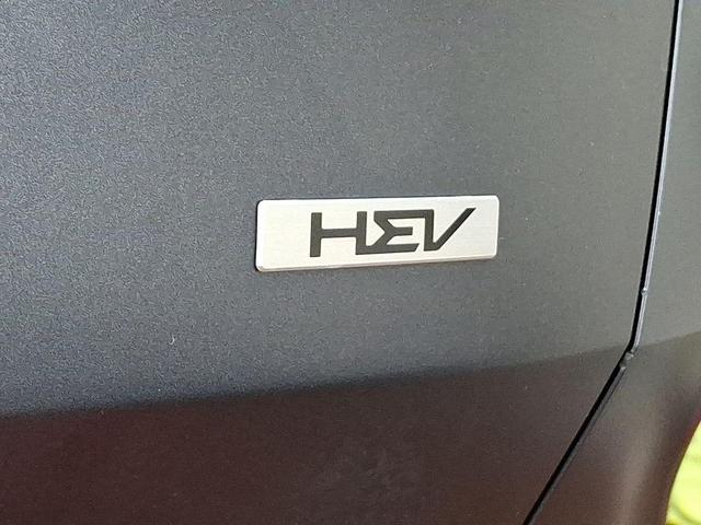 Photo of 2023 Shadow Matte Gray Kia Sportage Hybrid