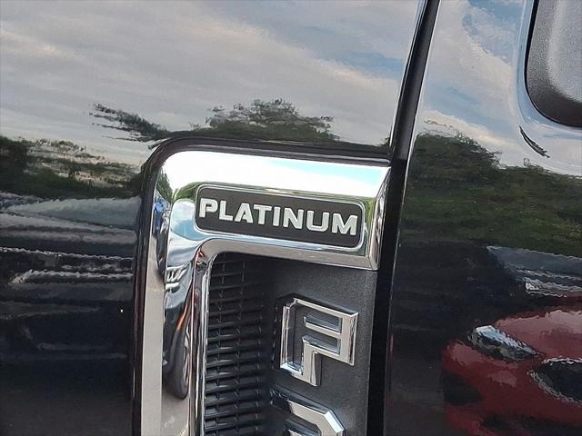 Photo of 2020 Agate Black Metallic Ford F-350