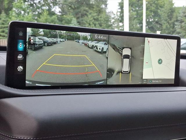 Photo of 2023 Vik Black Genesis GV80