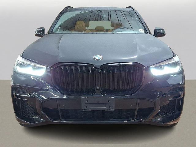 Photo of 2023 Black Sapphire Metallic BMW X5