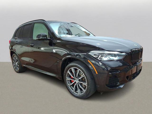 Photo of 2023 Black Sapphire Metallic BMW X5