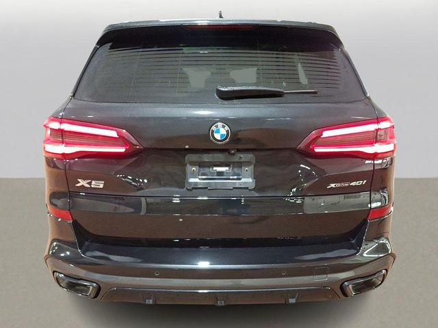 Photo of 2023 Black Sapphire Metallic BMW X5