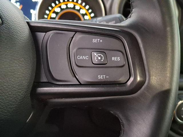 Photo of 2021 Black Clearcoat Jeep Gladiator