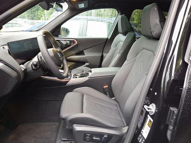 Photo of 2025 Black Sapphire Metallic BMW X3