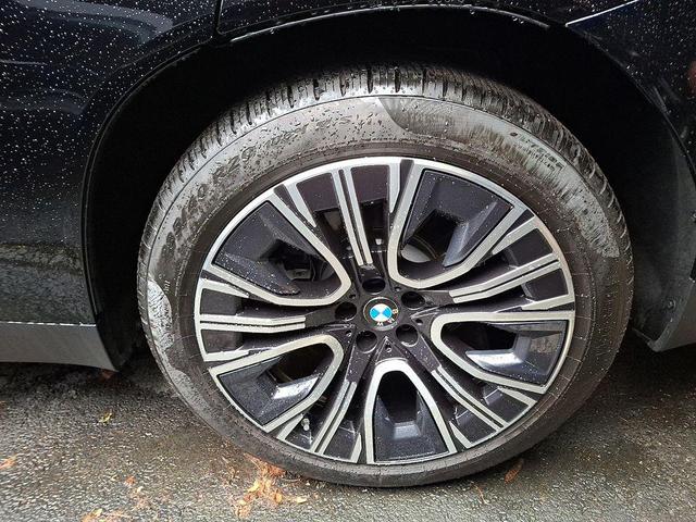 Photo of 2025 Black Sapphire Metallic BMW X3