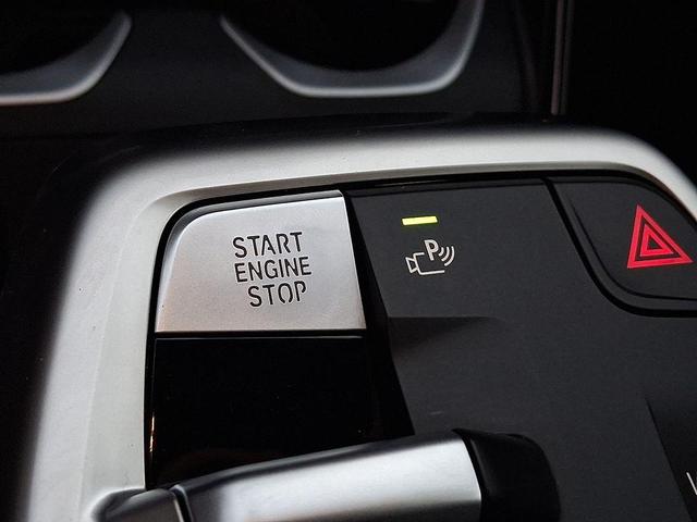 Photo of 2025 White BMW X1