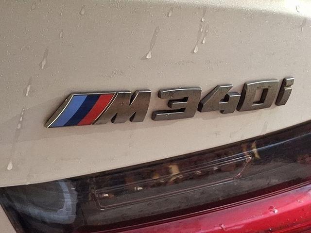 Photo of 2020 Mineral White Metallic BMW M340