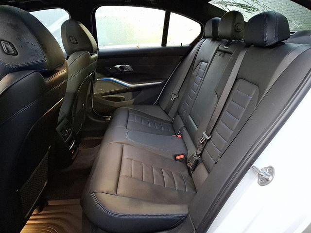 Photo of 2020 Mineral White Metallic BMW M340