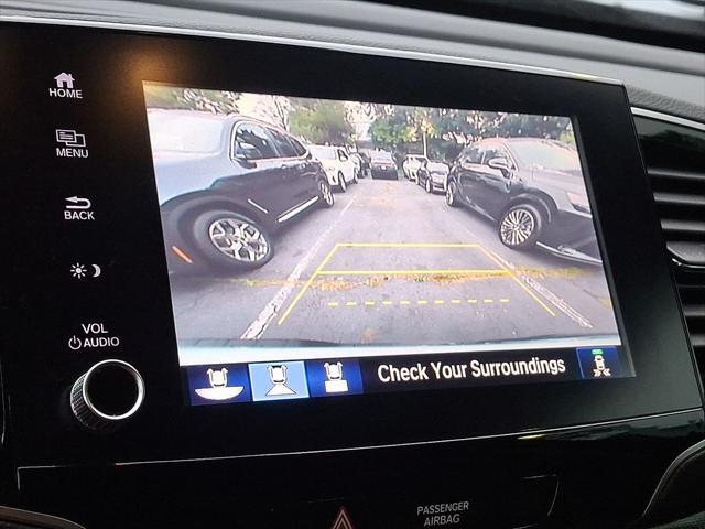Photo of 2023 Platinum White Pearl Honda Ridgeline