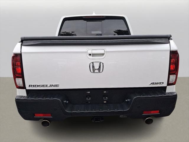 Photo of 2023 Platinum White Pearl Honda Ridgeline