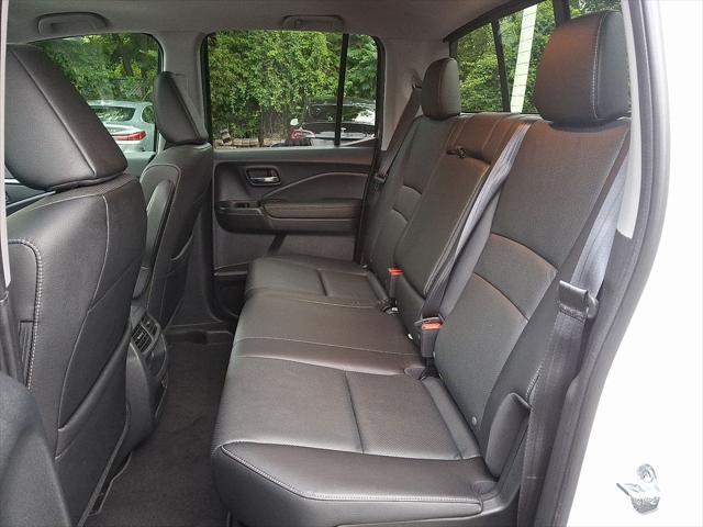 Photo of 2023 Platinum White Pearl Honda Ridgeline