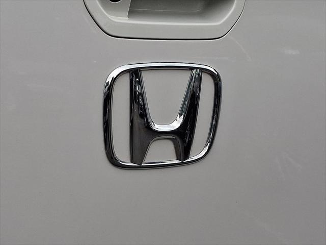 Photo of 2023 Platinum White Pearl Honda Ridgeline