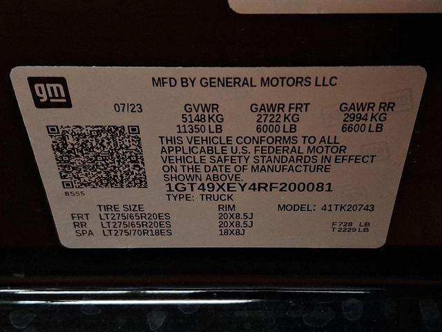 Photo of 2024 Onyx Black GMC Sierra 2500