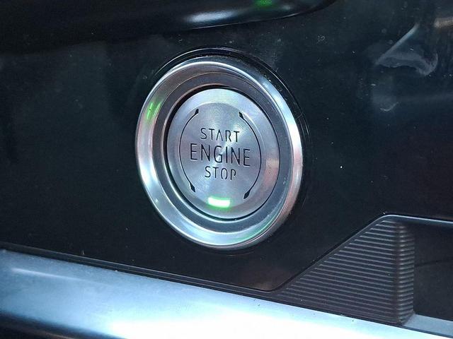 Photo of 2022 Black Chevrolet Corvette