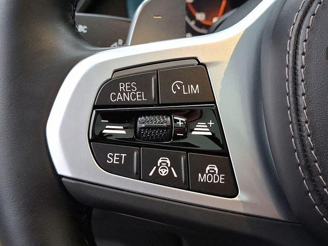Photo of 2023 Dravit Grey Metallic BMW X5