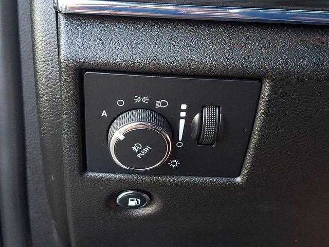 Photo of 2021 Granite Crystal Metallic Clearcoat Jeep Grand Cherokee