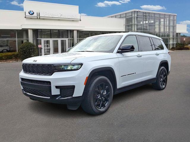 Photo of 2024 Bright White Clearcoat Jeep Grand Cherokee L