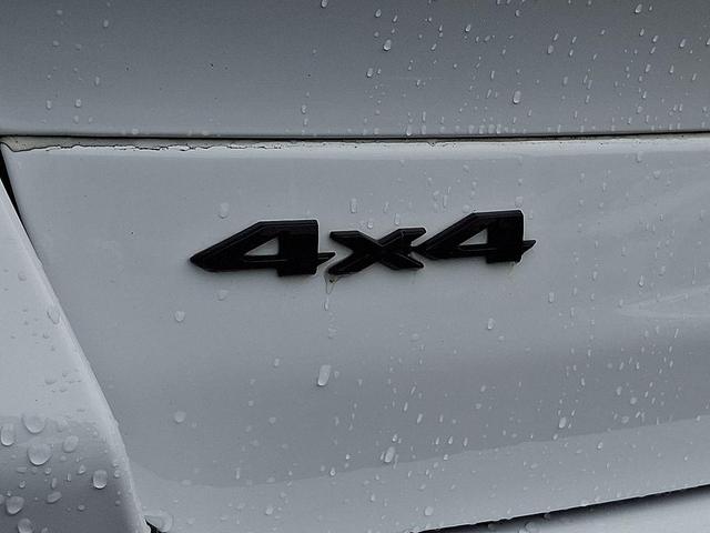 Photo of 2024 Bright White Clearcoat Jeep Grand Cherokee L