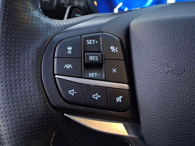 Photo of 2020 Agate Black Metallic Ford Explorer