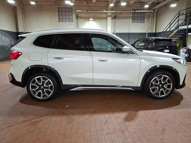 Photo of 2024 White BMW X1