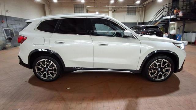 Photo of 2024 White BMW X1