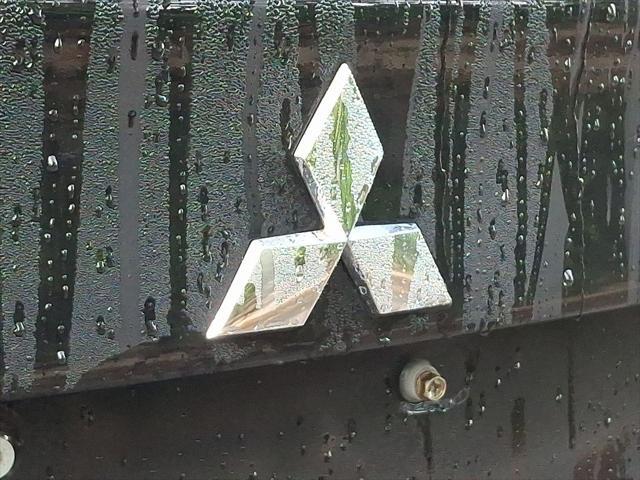 Photo of 2022 Labrador Black Pearl Mitsubishi Outlander Sport