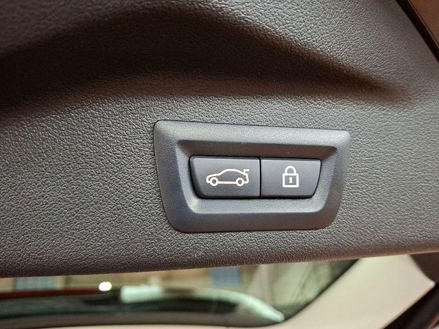 Photo of 2022 Arctic Grey Metallic BMW X7