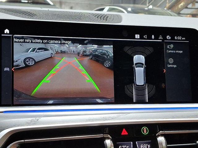Photo of 2022 Arctic Grey Metallic BMW X7