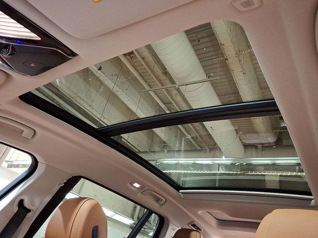 Photo of 2022 Arctic Grey Metallic BMW X7