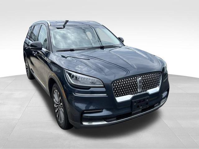 Photo of 2023 Flight Blue Metallic Clearcoat Lincoln Aviator