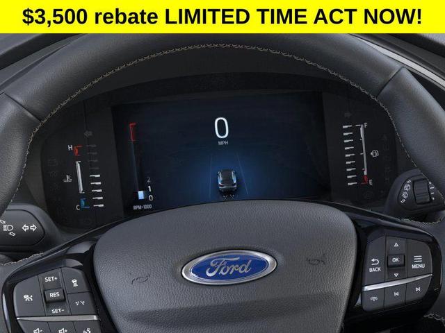 Photo of 2025 Black Metallic Ford Escape