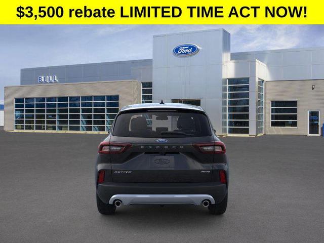 Photo of 2025 Black Metallic Ford Escape