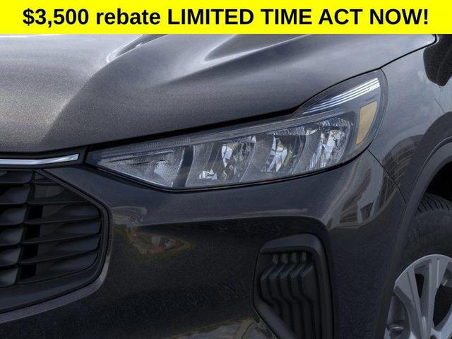 Photo of 2025 Black Metallic Ford Escape