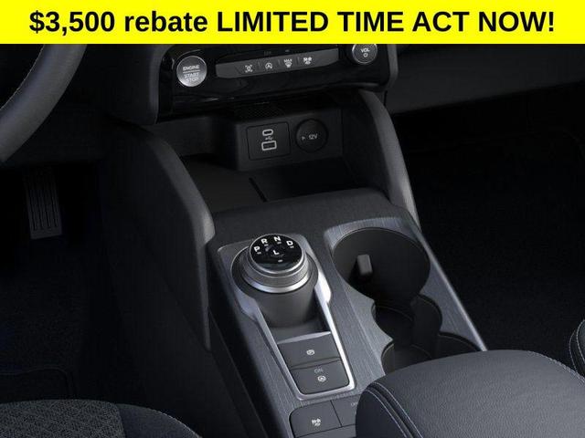 Photo of 2025 Black Metallic Ford Escape