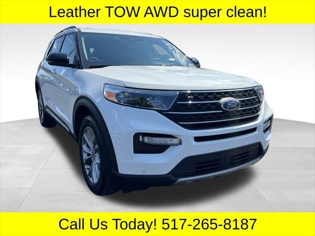 Photo of 2022 White Metallic Ford Explorer